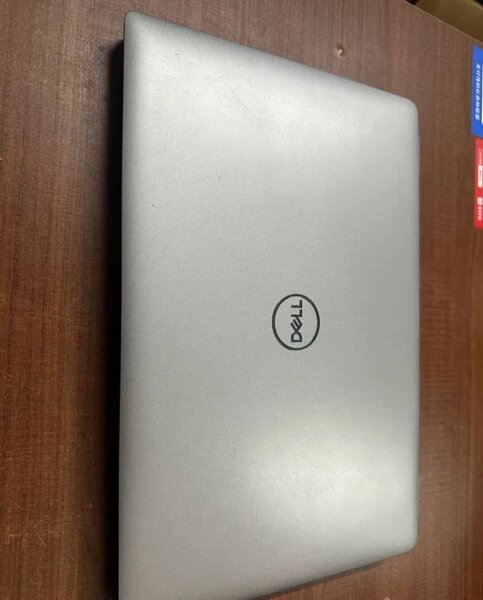 Laptop Dell Inspiron 14 pouces