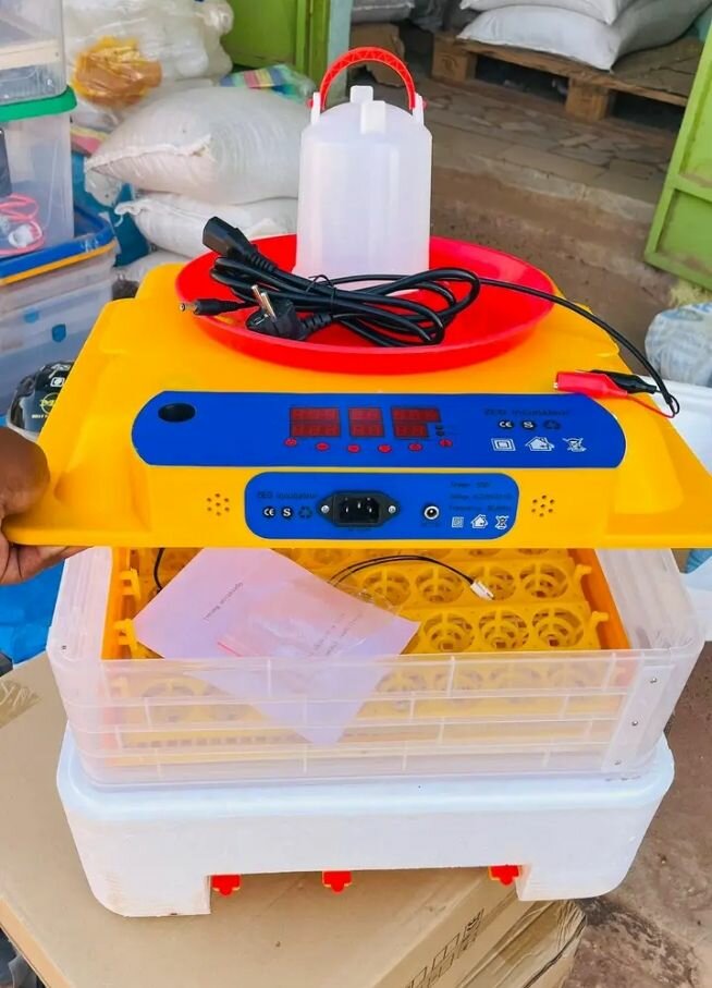 Incubateur automatique 112œufs
