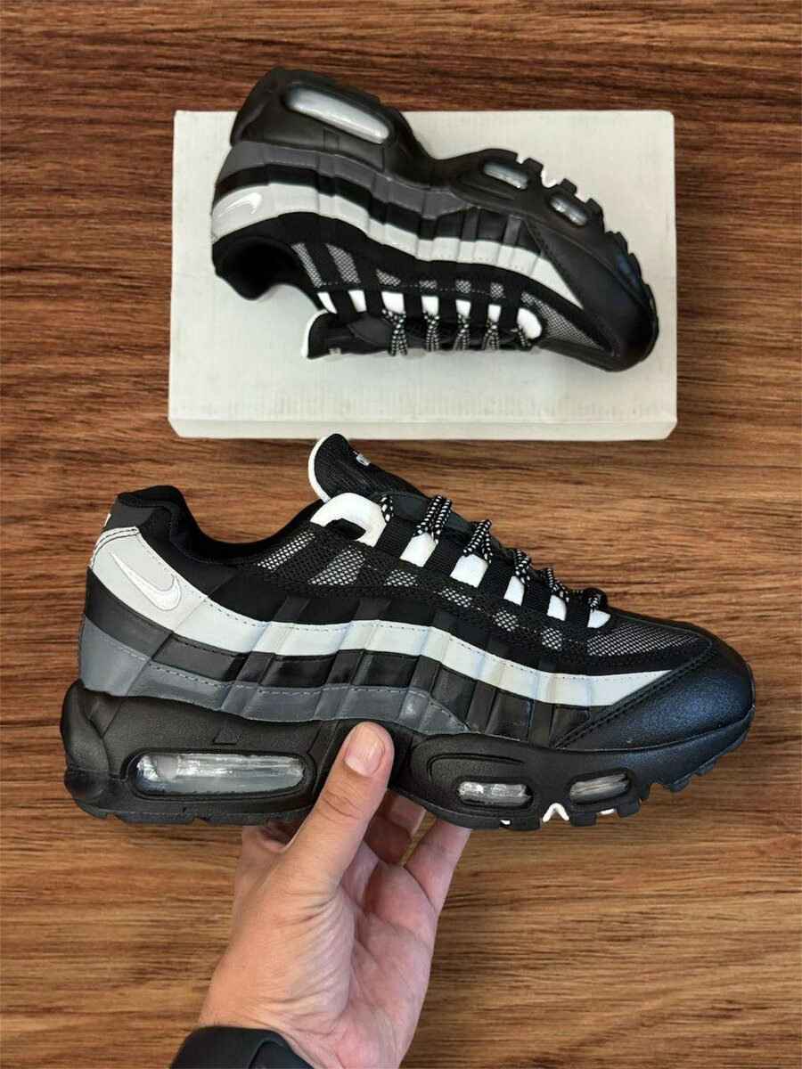 Nike Air Max 95 Noir