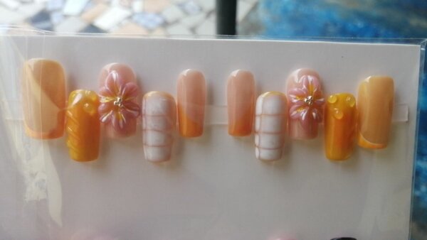 Ongles personnalisé