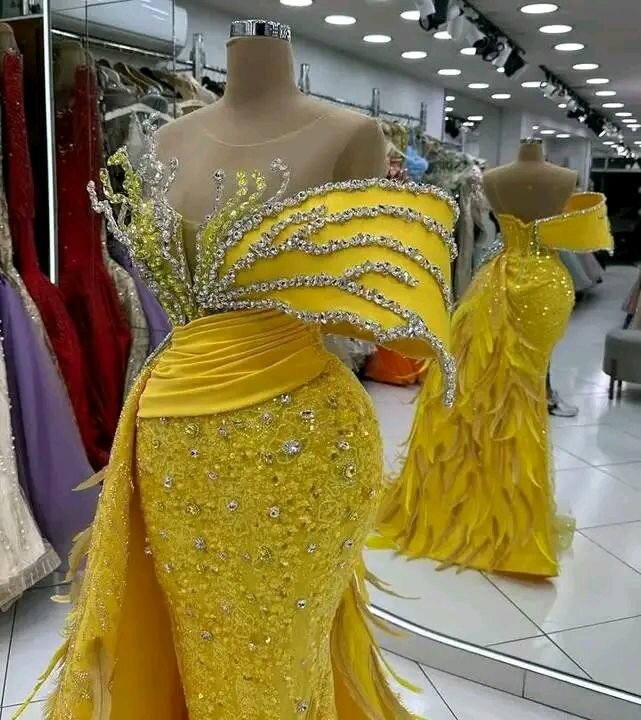 Robes de soirée perlées