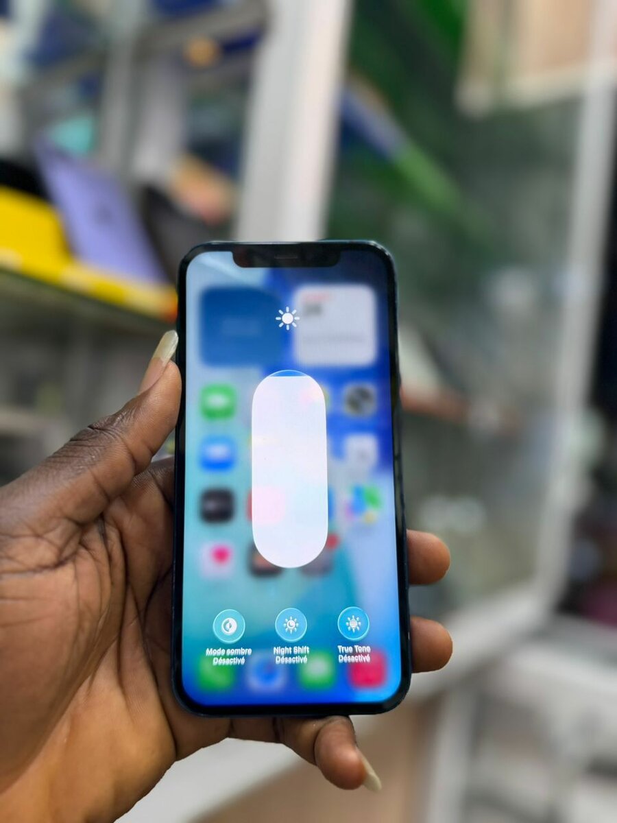 iPhone 12 64GB