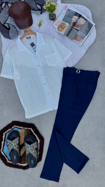 Ensemble élégant chemise et pantalon