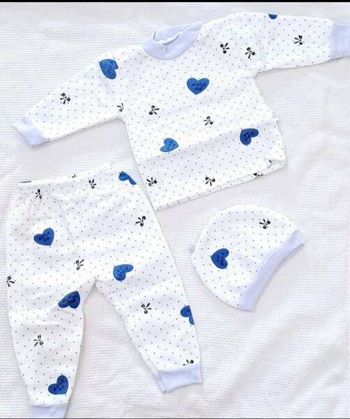 Ensemble bébé garçon: pyjama et bonnet