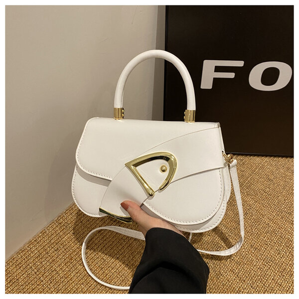 Sac à main en cuir blanc élégant