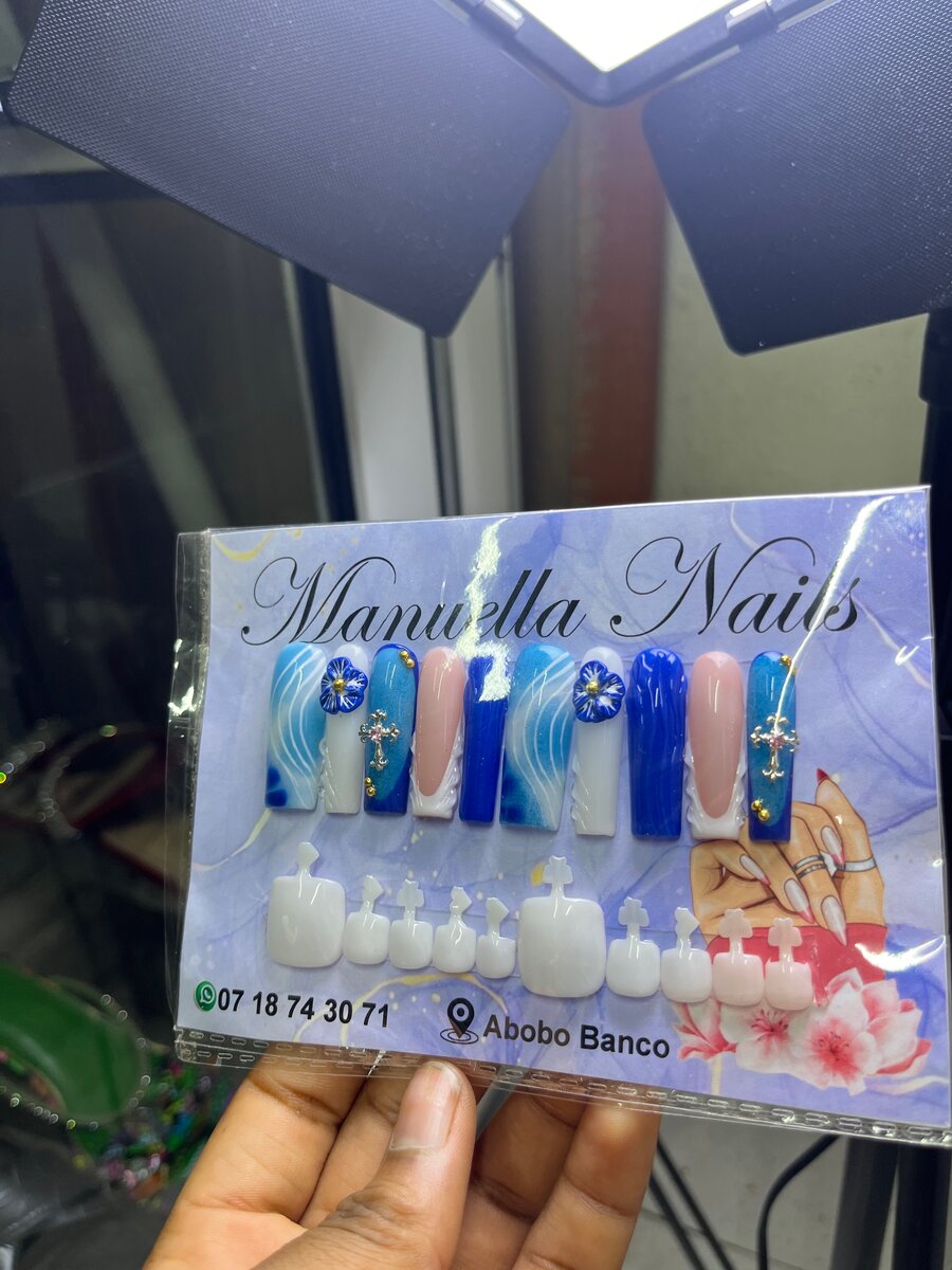 Ongles Prêts à Poser Elegant