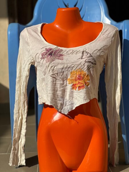 Haut court à manches longues