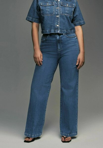 Jean évasé pour femme en denim