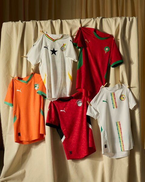 Maillots de football Puma