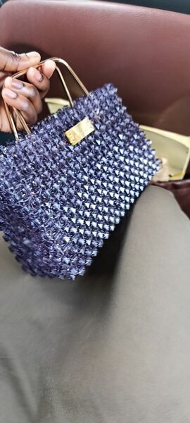 Sac à main en manche de fer