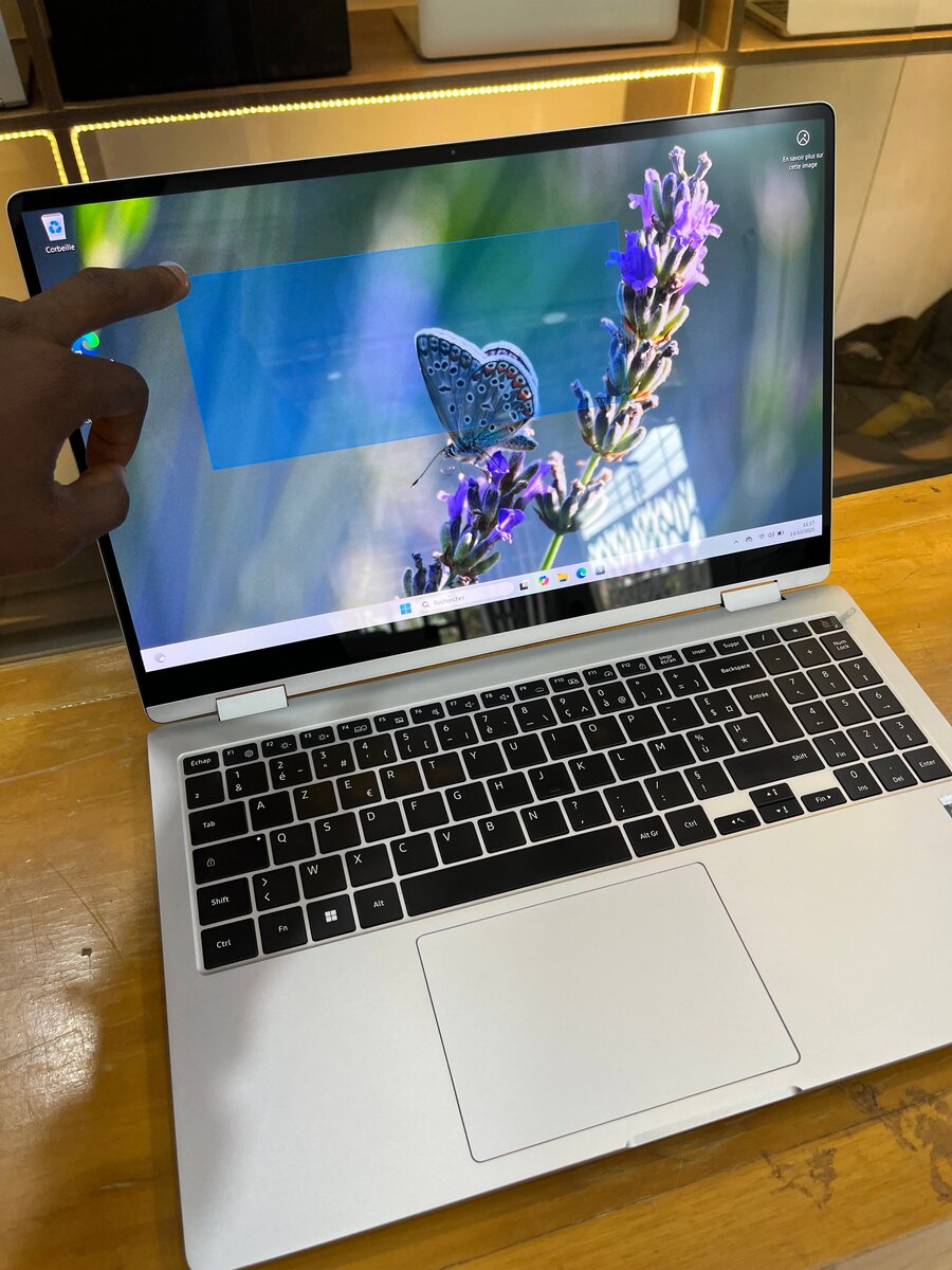 Samsung Galaxy Book 3