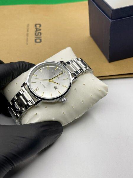 Montre homme élégante Casio