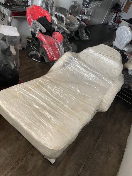 Lit de massage pliable