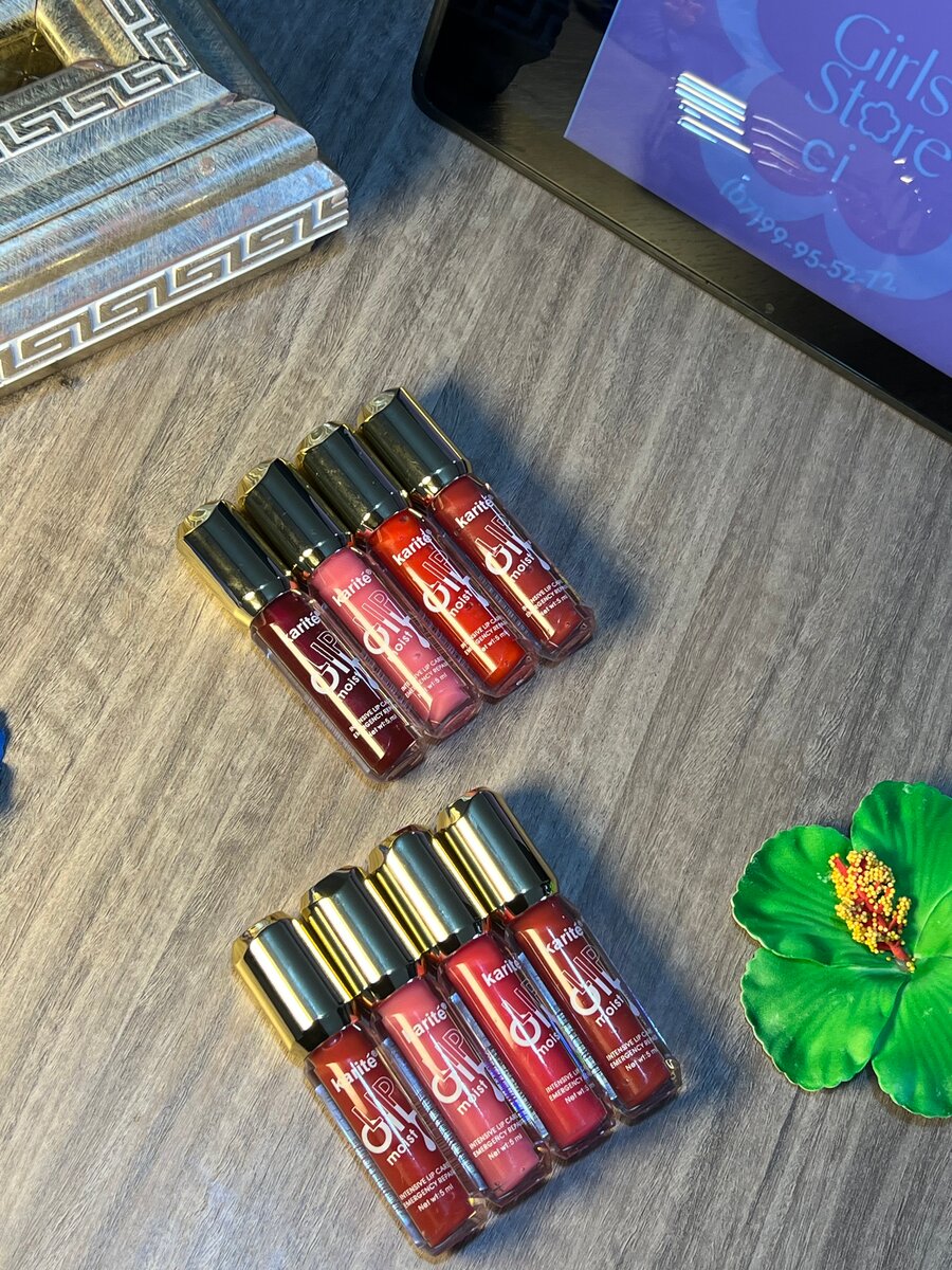 Ensemble de rouges à lèvres liquides