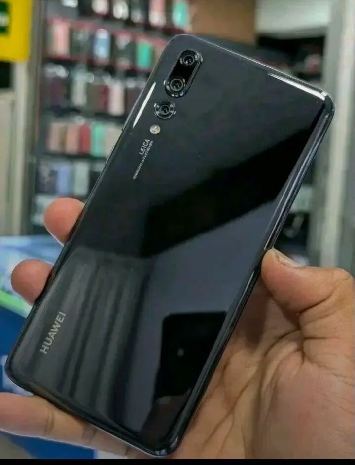 Huawei Smartphone Triple Cam