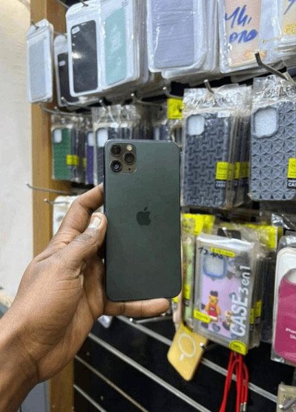 iPhone 11 Pro - Smartphone Apple