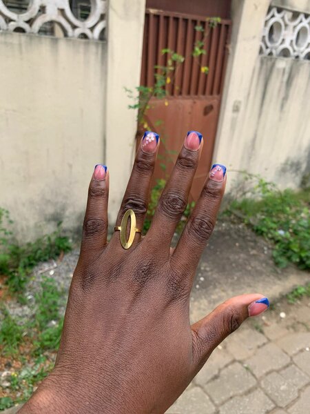 Bague dorée élégante