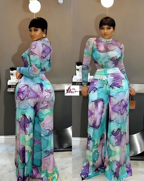 Combinaison élégante colorée