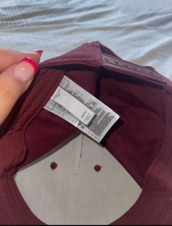 Casquette bordeaux Adidas