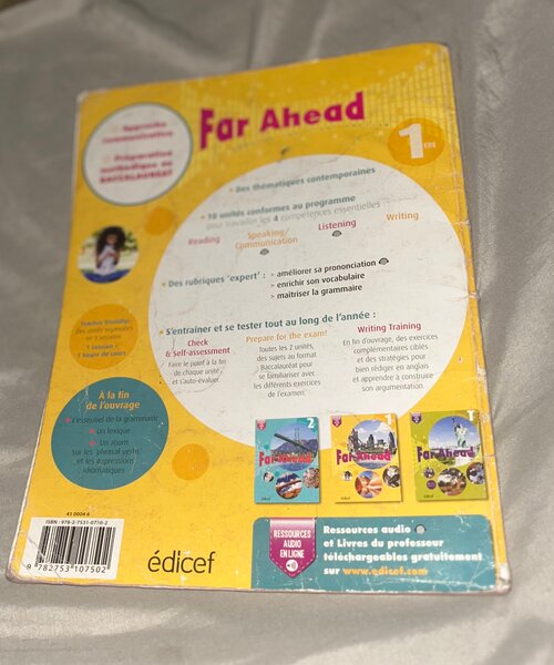 Livre Anglais Far Ahead 1ère
