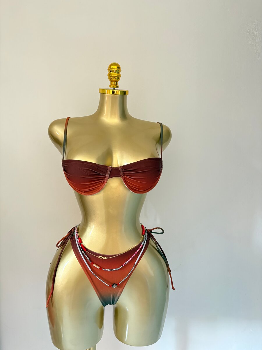 Bikini rouge élégant