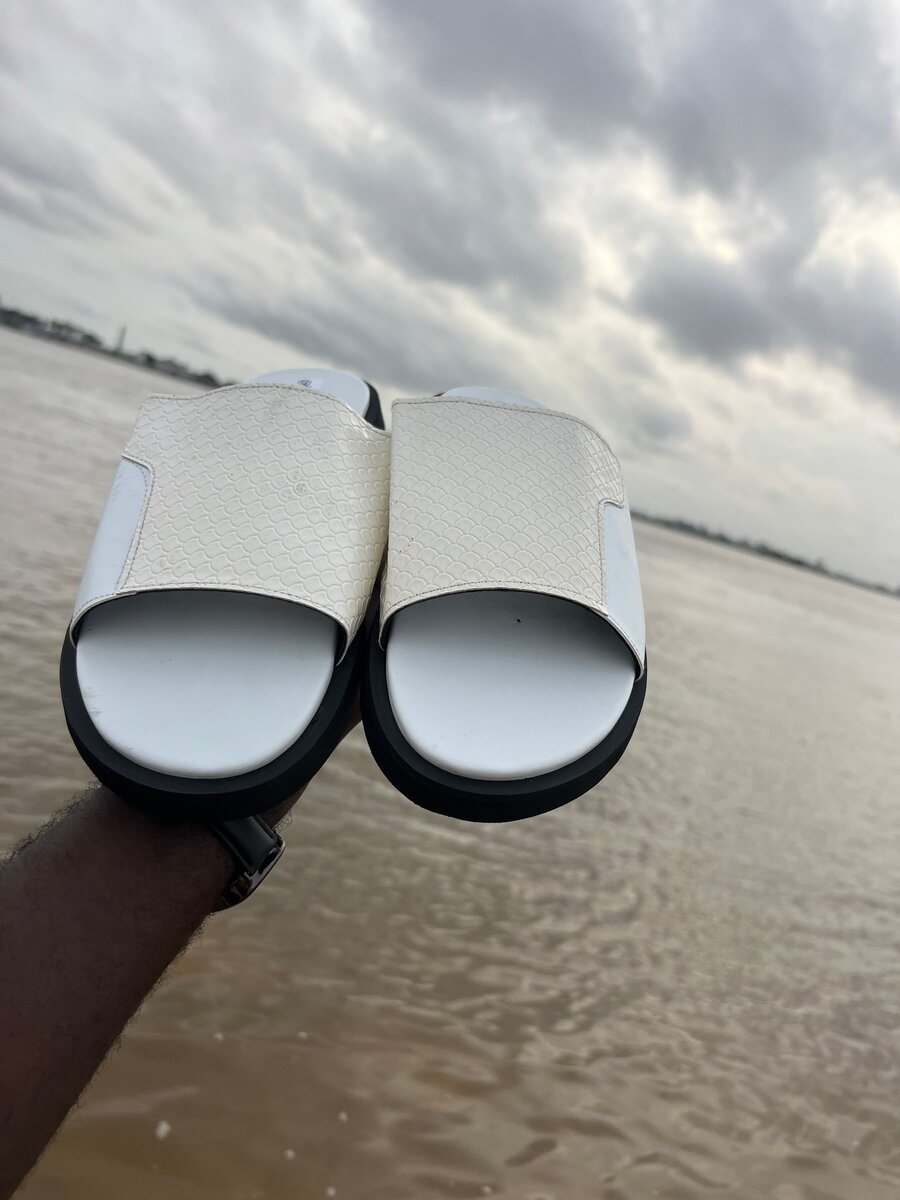 Sandales élégantes blanches