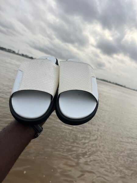 Sandales élégantes blanches