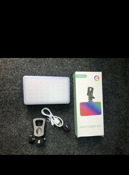 Lumière vidéo LED RGB