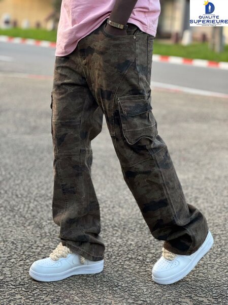 Jeans cargo artistiques