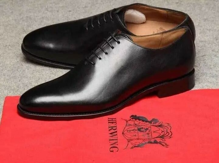 Chaussures habillées en cuir