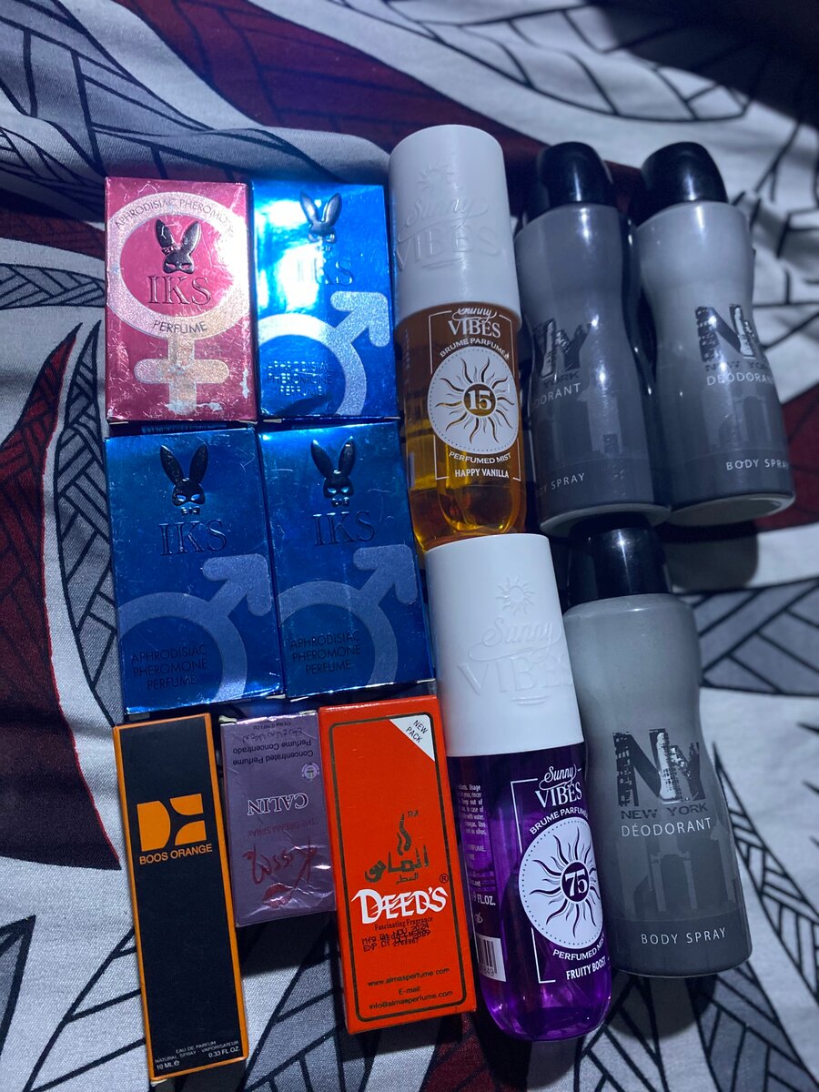 Ensemble de Parfums Variés