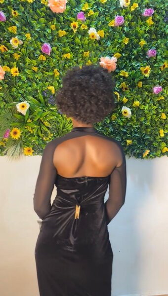 Robe noire élégante soirée