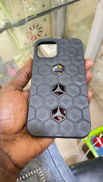 Coque Antichoc iPhone Hexa 12