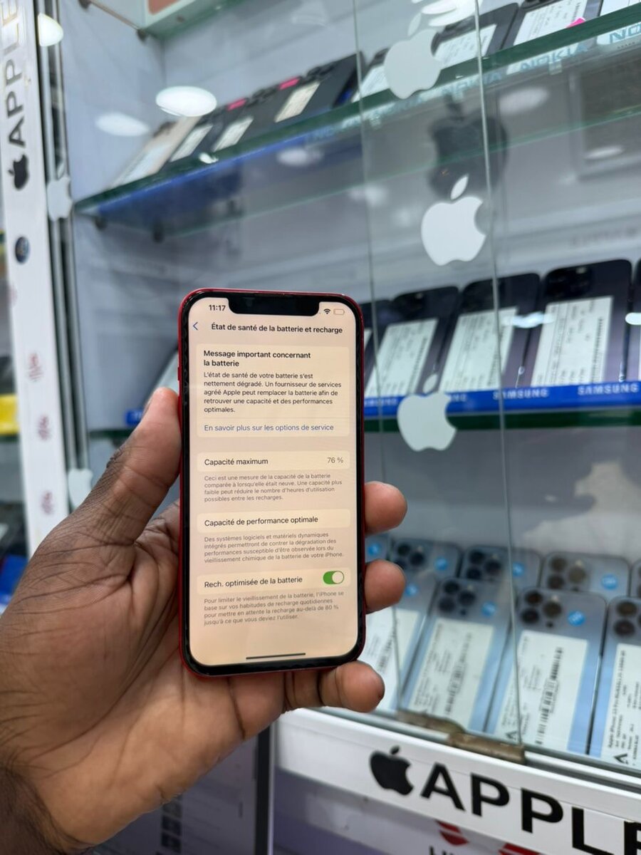 iPhone 13 simple message écran