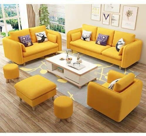 Canapé jaune en tissu design moderne