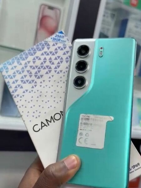 Tecno Camon 40 - Smartphone
