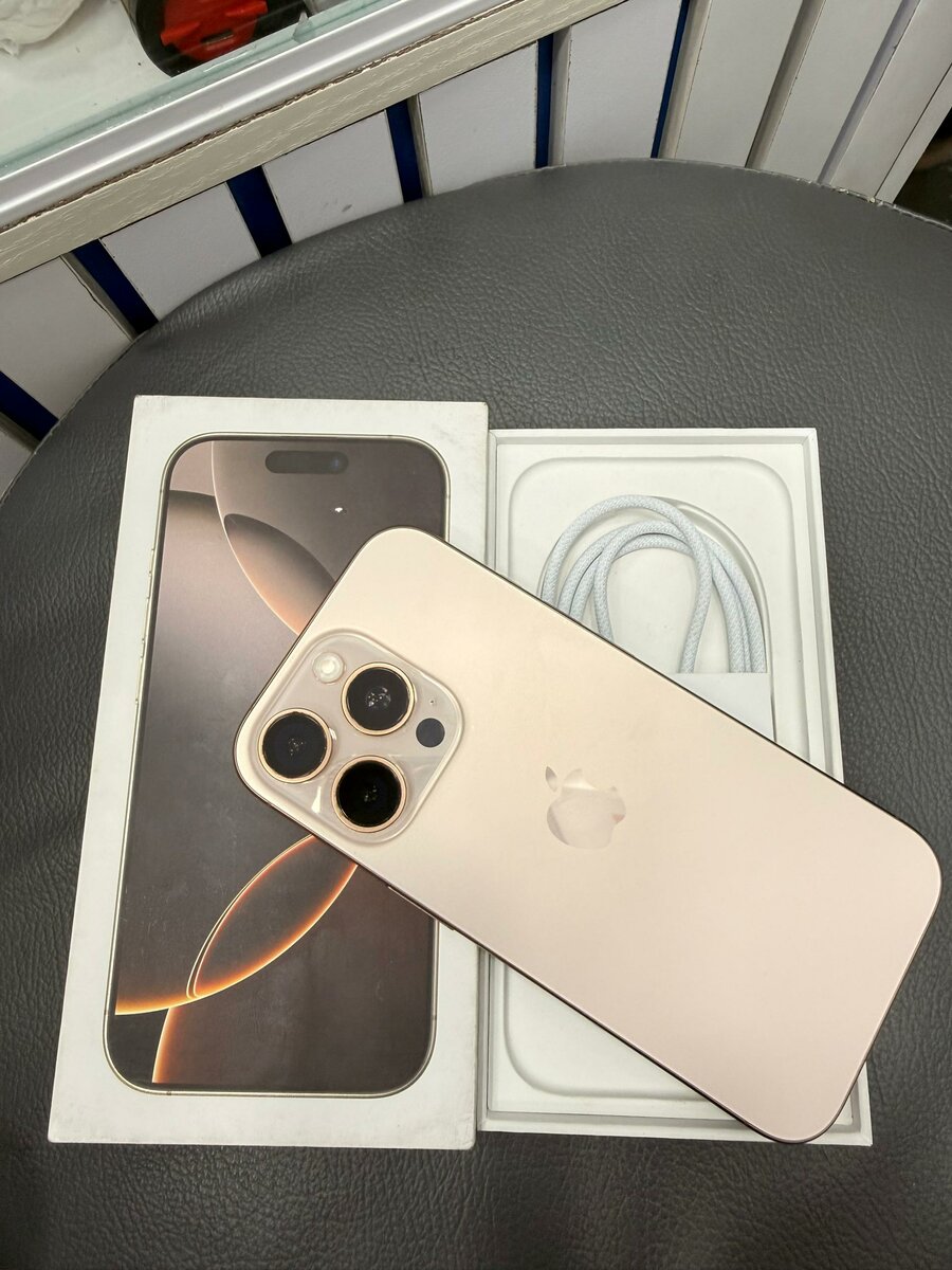 16 Pro 128 Go avec garantie ap