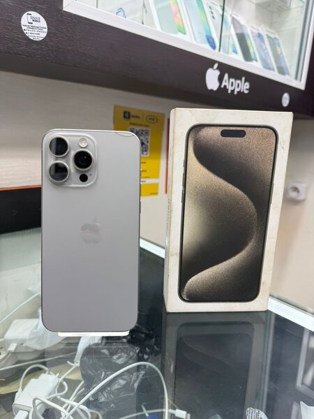 iPhone 15 Pro Max 256GB CE