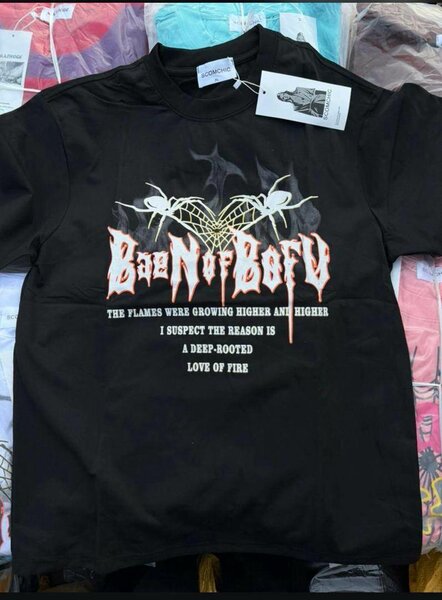 T-Shirts Graphiques Unisexes