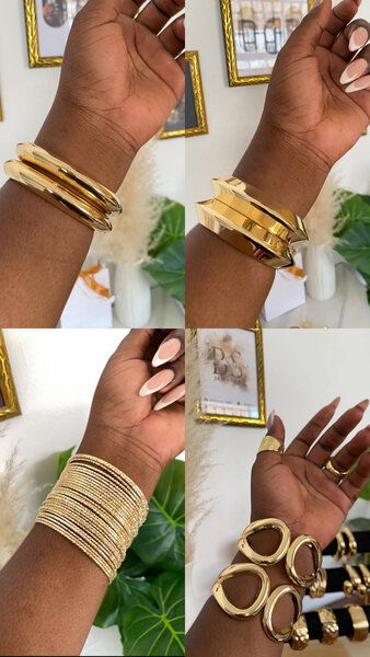 Bracelets élégants dorés