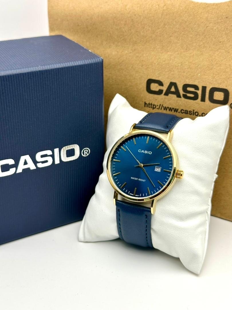 Montre Classique Casio Homme