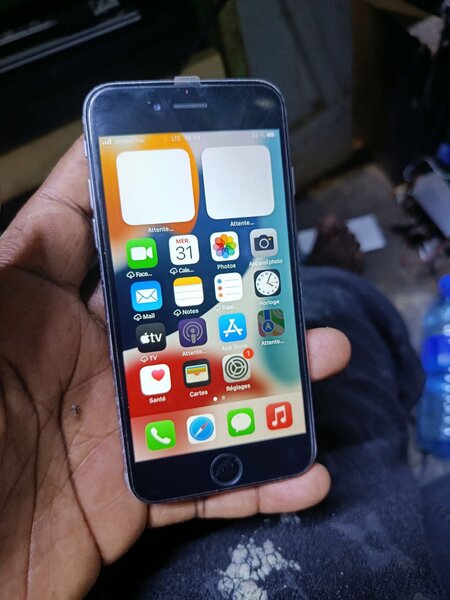 Smartphone Apple compact