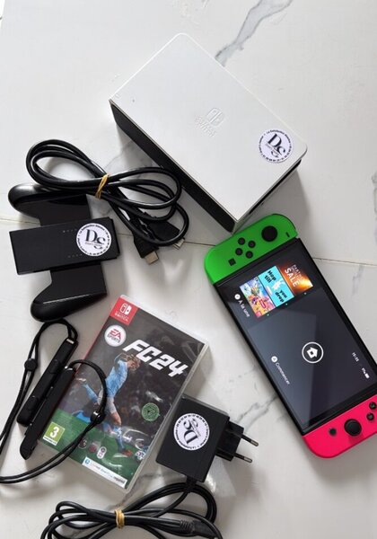 Nintendo Switch Lite avec accessoires