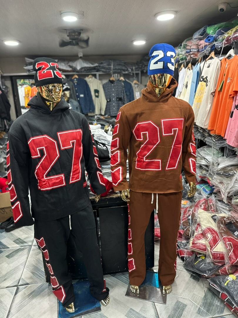 Ensemble de survêtement stylé