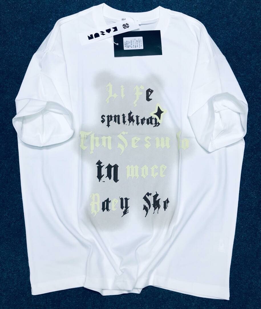 T-shirt oversize graphique