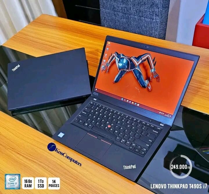 Lenovo ThinkPad T490s i7