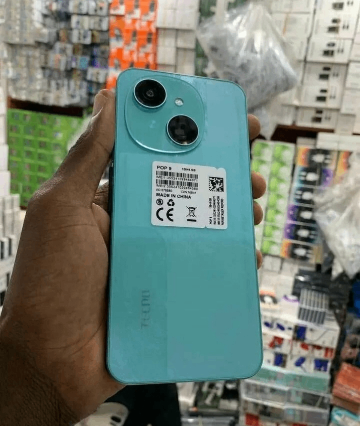 Smartphone Tecno Pop moderne