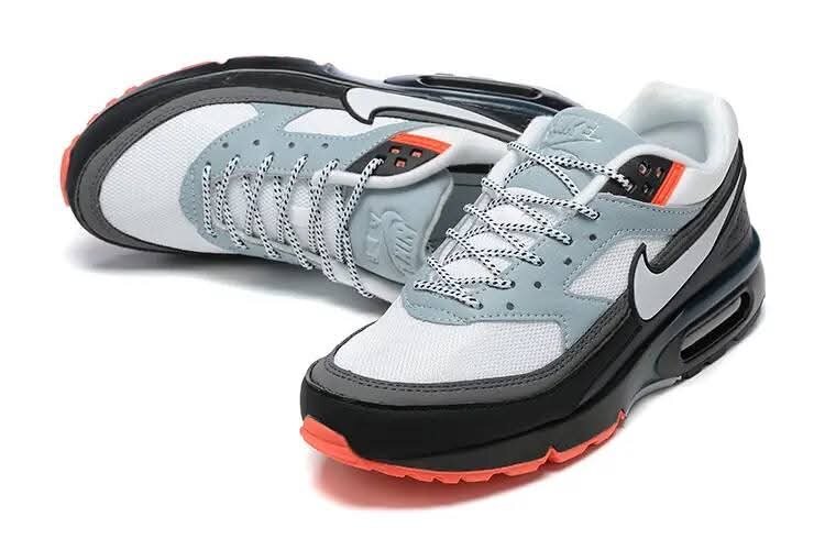 Baskets Nike Air Max modernes