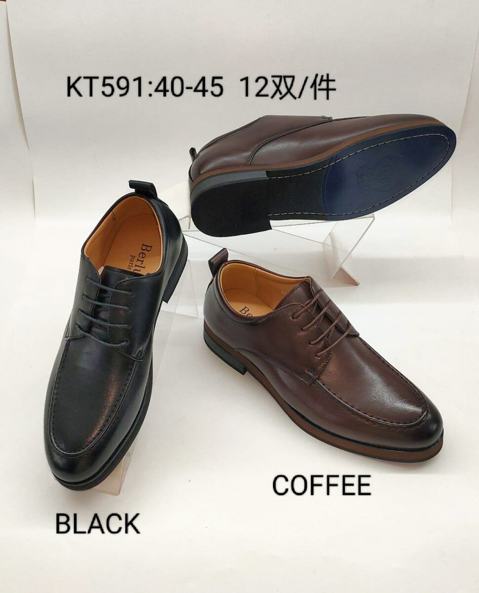 Élégantes paires de souliers