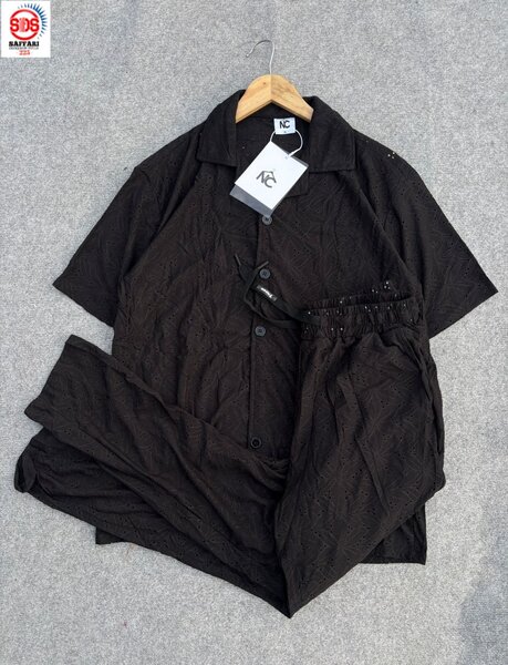 Ensemble chemise et pantalon noir